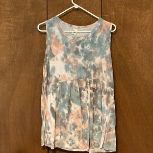 💙Sew In Love tie dye babydoll tank💙